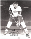 Vaclav Nedomansky Autographed 8x10