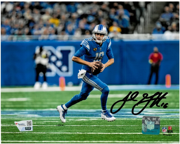 Jared Goff Autographed 8x10