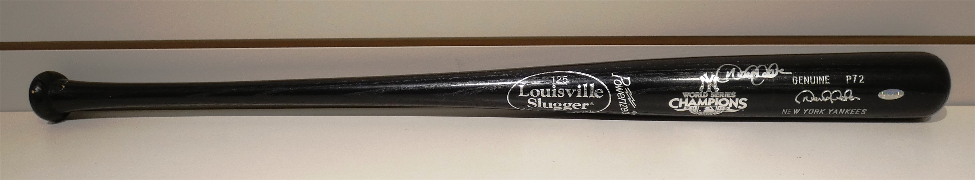 Derek Jeter Autographed 2009 World Series Champs Bat