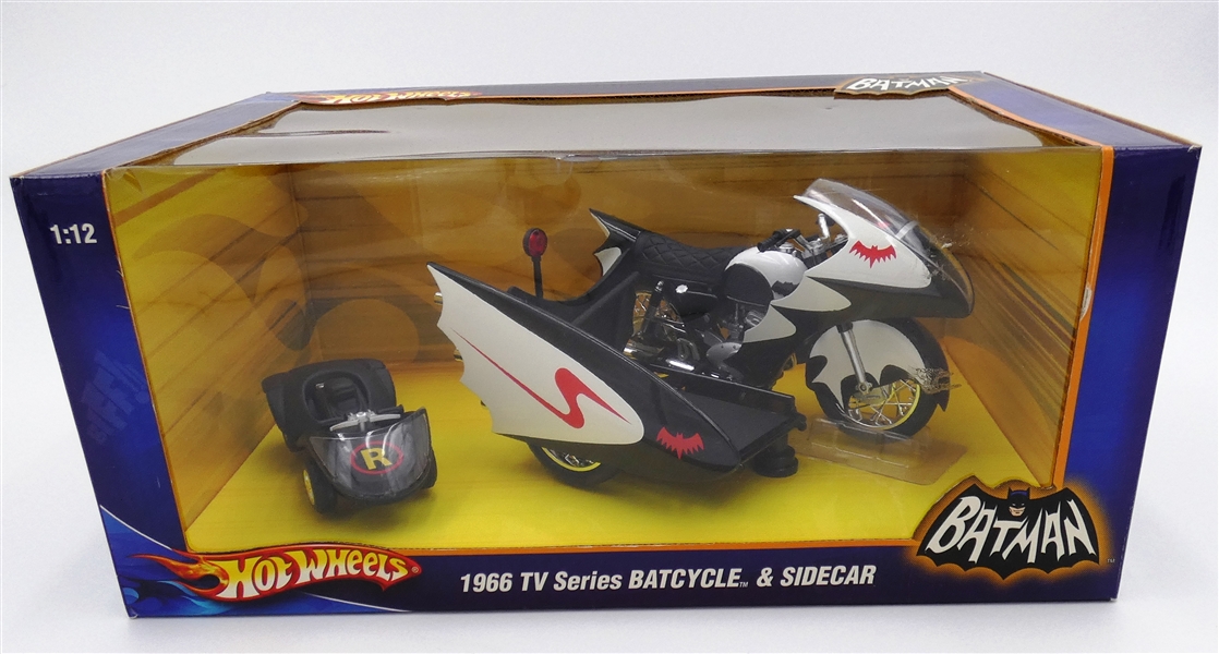 Batman Batcycle & Sidecar 1/12 Hot Wheels