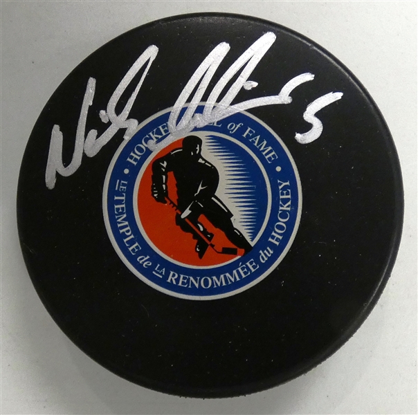 Nicklas Lidstrom Autographed Hall of Fame Puck