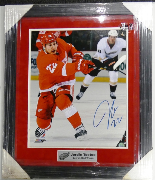 Jordin Tootoo Autographed Framed 16x20 (Pick up only)