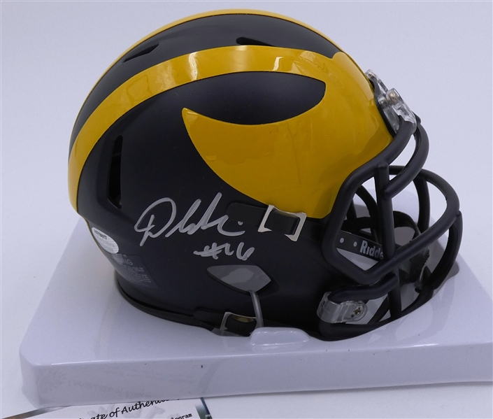 Denard Robinson Autographed Michigan Mini Helmet
