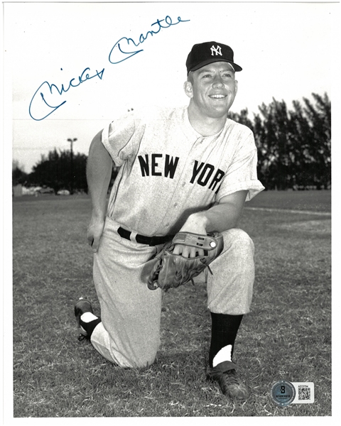 Mickey Mantle Autographed 8x10