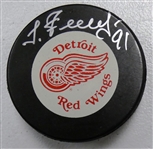 Sergei Fedorov Vintage Sig. Autographed Red Wings Puck