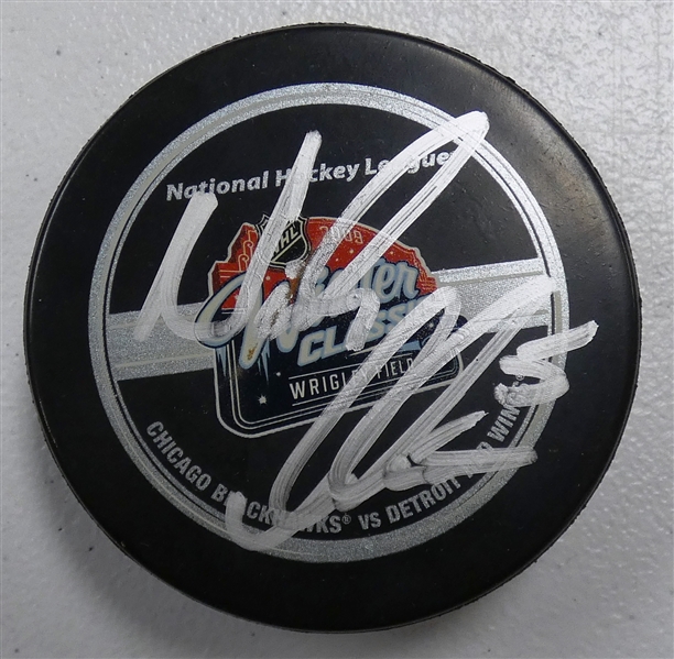 Nicklas Lidstrom Autographed 2009 Winter Classic Puck