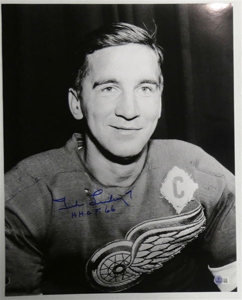 Ted Lindsay Autographed 16x20