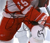 Steve Yzerman Autographed 16x20