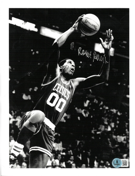 Robert Parrish Autographed 8x10