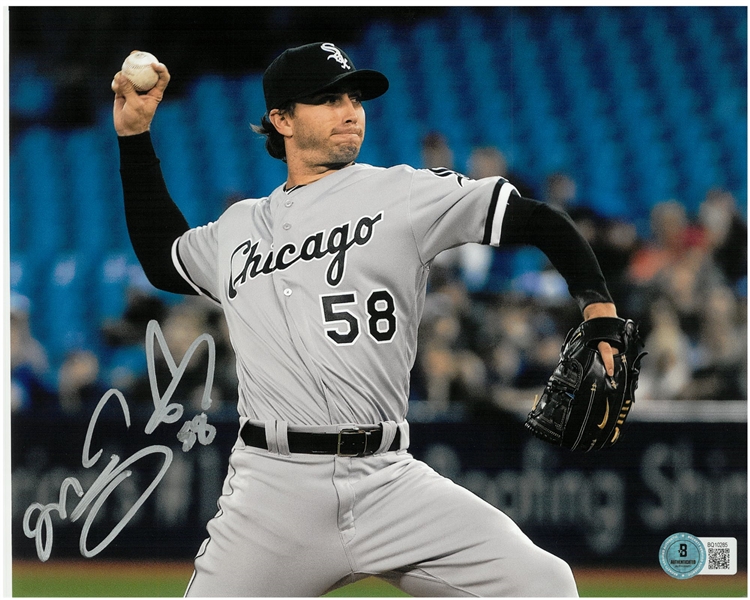 Miguel Gonzalez Autographed 8x10