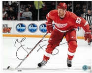 Johan Franzen Autographed 8x10