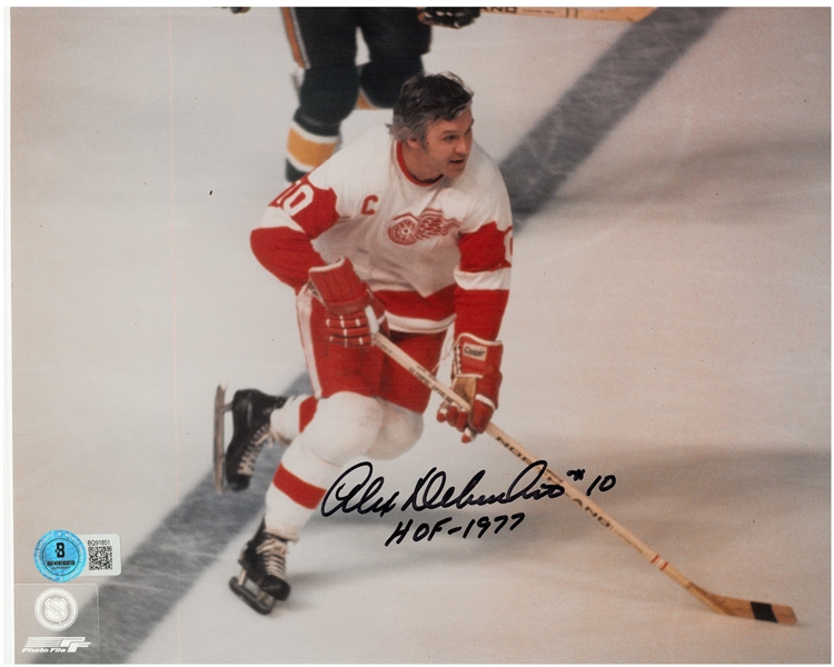 Alex Delvecchio Autographed 8x10