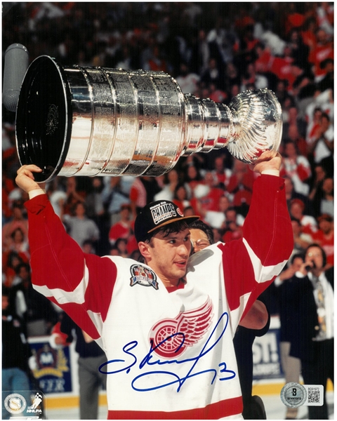 Slava Kozlov Autographed 8x10