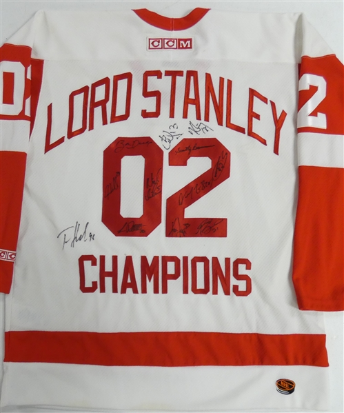 2002 Red Wings Jersey Signed by 12