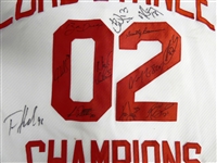2002 Red Wings Jersey Signed by 12