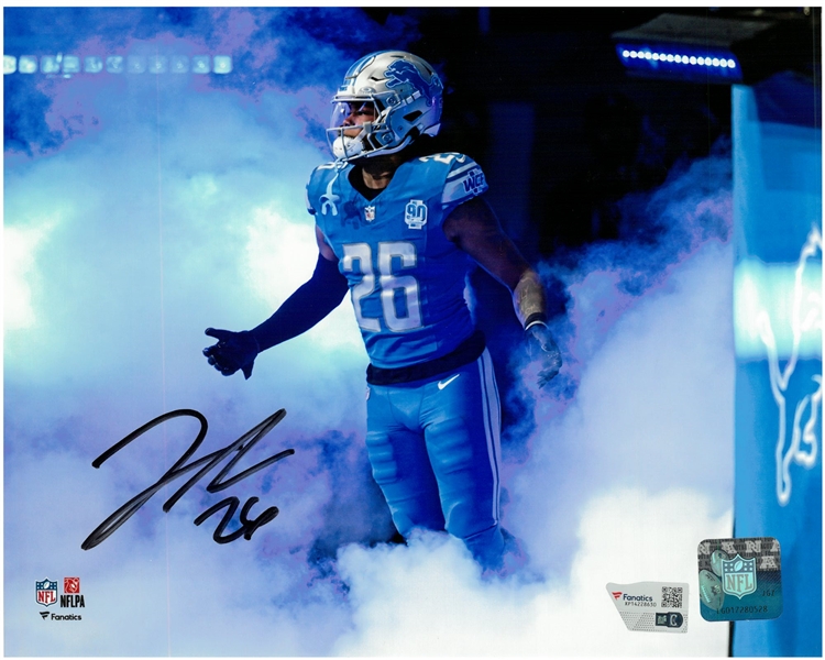 Jahmyr Gibbs Autographed 8x10