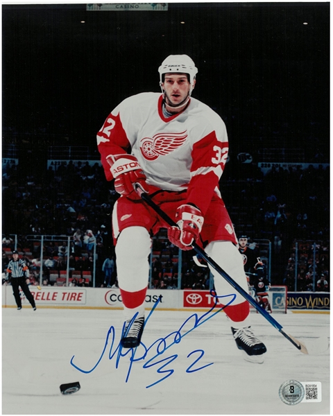Maxim Kuznetsov Autographed 8x10