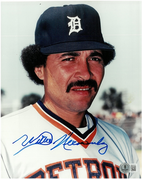 Willie Hernandez Autographed 8x10