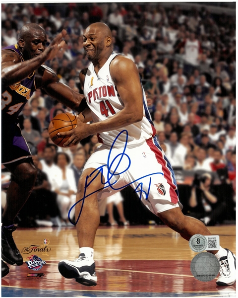 Elden Campbell Autographed 8x10