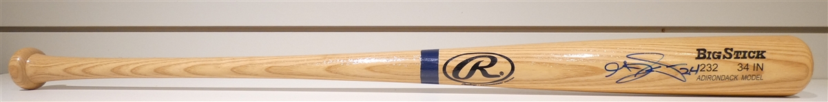 Grady Sizemore Autographed Bat