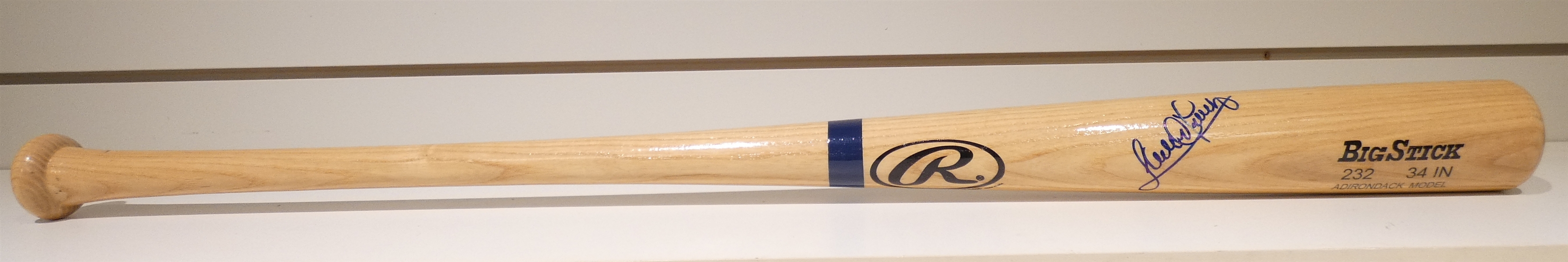Sandy Alomar, Jr Autographed Bat