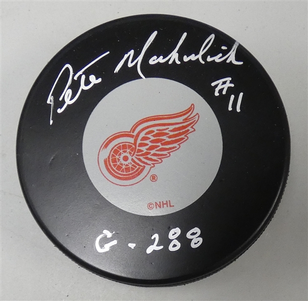 Pete Mahovlich Autographed Red Wings Puck