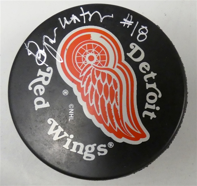 Pit Martin Autographed Red Wings Puck