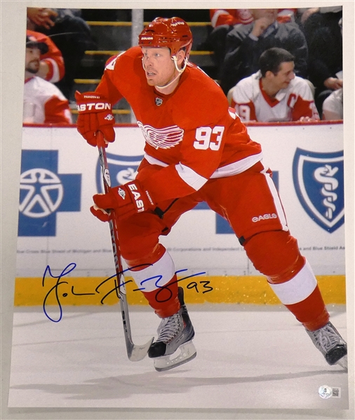 Johan Franzen Autographed 16x20