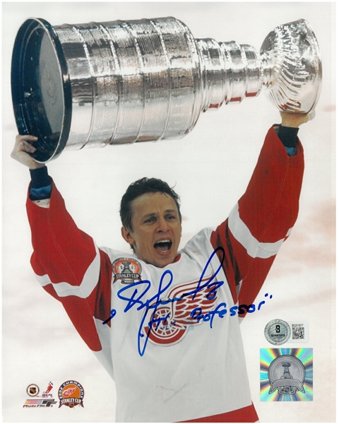 Igor Larionov Autographed 8x10