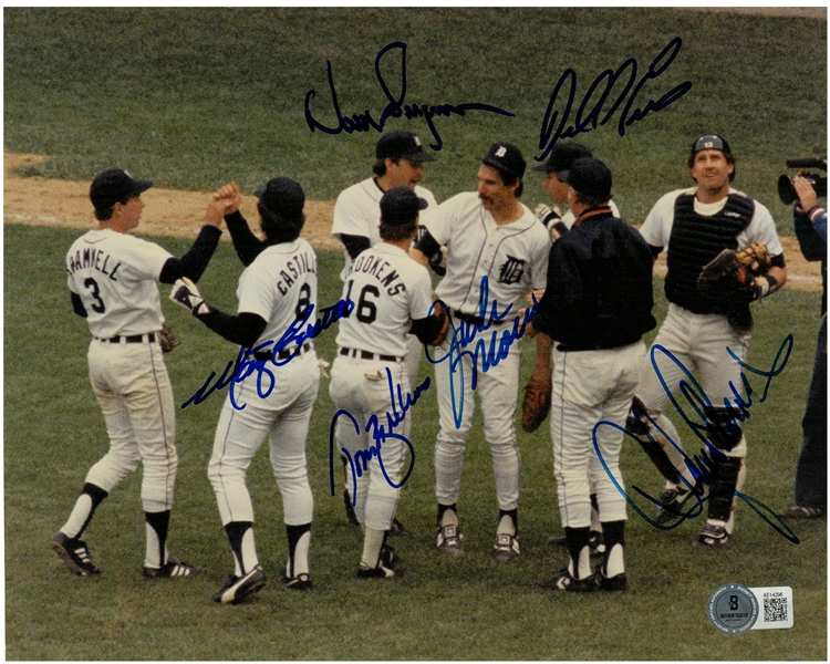 1984 Detroit Tigers 8x10 Signed by 6