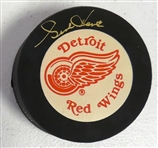 Gordie Howe Autographed Red Wings Puck