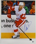 Tomas Tatar Autographed 16x20