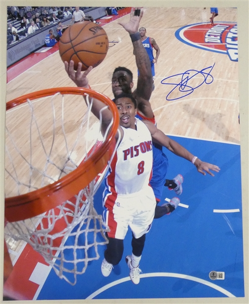 Spencer Dinwiddle Autographed 16x20