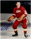 Howie Cowboy Young Autographed 8x10