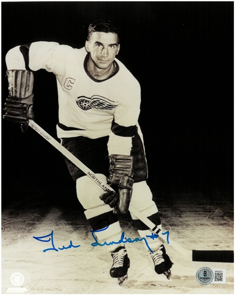 Ted Lindsay Autographed 8x10