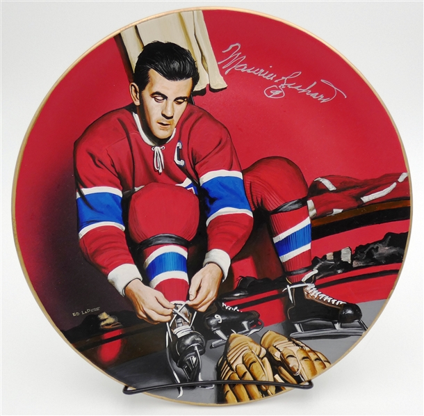 Maurice Richard Autographed Hand Painted 10" Plate