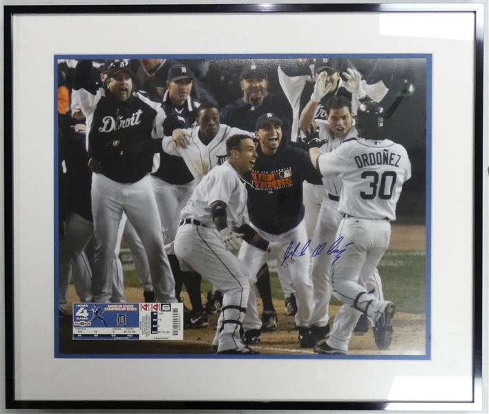 Magglio Ordonez Autographed 16x20 Framed 2006 ALCS Walk Off w/ Ticket