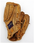 Mickey Lolich Autographed Vintage Lolich Model Glove
