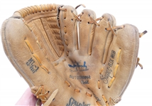 Mickey Lolich Autographed Vintage Lolich Model Glove