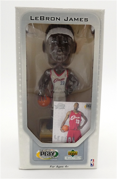 Lebron James Upper Deck Playmakers Bobblehead
