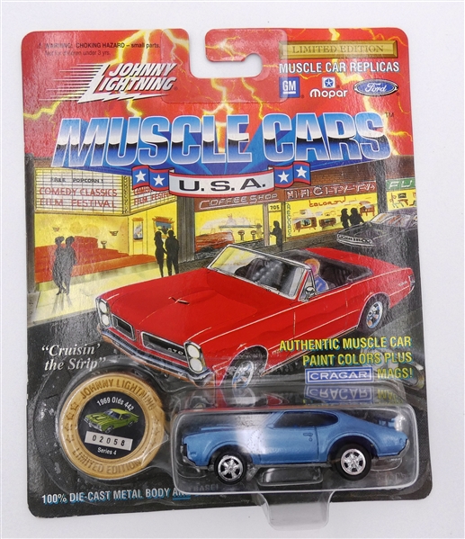 Johnny Lightning 1969 Olds 442