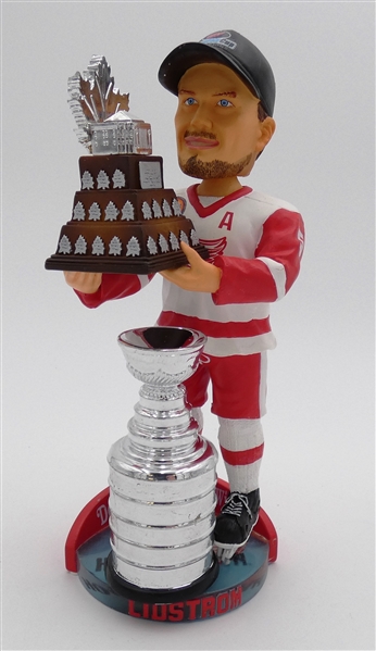 Nicklas Lidstrom Bobblehead