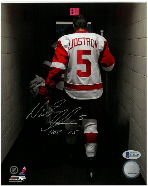 Nick Lidstrom Autographed 8x10 w/ HOF
