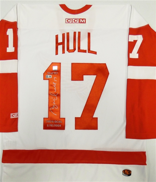 Brett Hull Autographed Red Wings Jersey