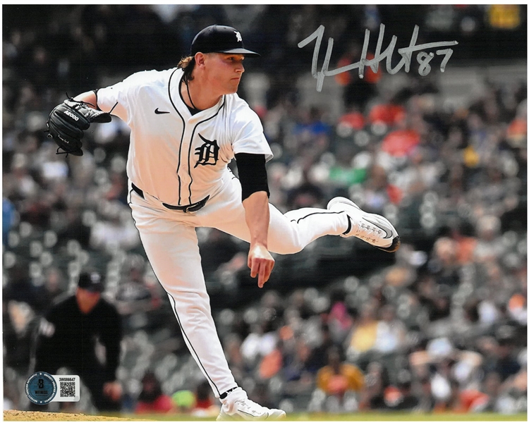 Tyler Holton Autographed 8x10