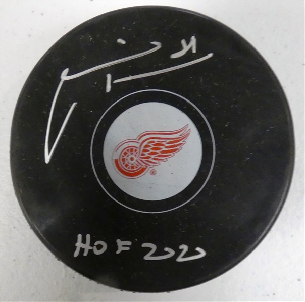 Marian Hossa Autographed Red Wings Puck