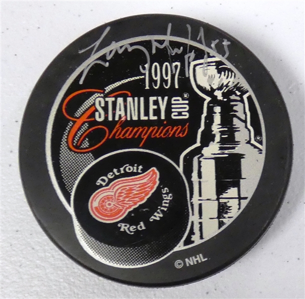 Larry Murphy Autographed 1997 Cup Puck