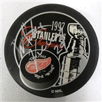 Mike Vernon Autographed 1997 Cup Puck