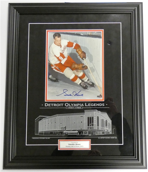 Gordie Howe Autographed Framed Etched Glass 8x10