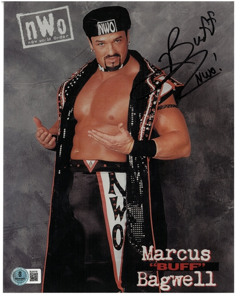 Buff Bagwell Autographed 8x10